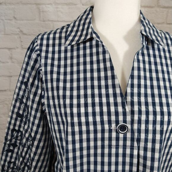 E Karl Lagerfeld Blue White Gingham Plaid Cottage Embroidered Top Shirt NWT S - Picture 2 of 9